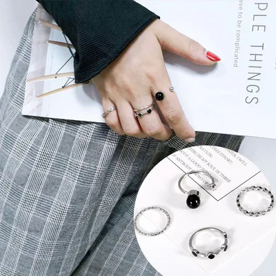 4 pieces / set of Korean explosion models cold wind silver plated red set ring tail ring
4 pieces / set of Korean explosion models cold wind silver plated red set ring tail ring