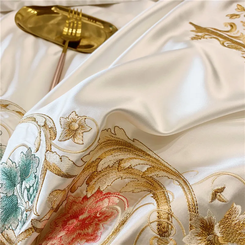 Luxury Royal Flowers Embroidery 100S Egyptian Cotton White Green Bedding Set Silk Duvet Cover Bed sheet Bed Linen Pillowcases
Luxury Royal Flowers Embroidery 100S Egyptian Cotton White Green Bedding Set Silk Duvet Cover Bed sheet Bed Linen Pillowcases