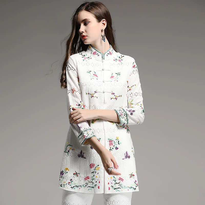 High-end autumn winter trench coat for women plus size windbreaker rayon vintage embroidery floral loose outerwear female M-XXXL
High-end autumn winter trench coat for women plus size windbreaker rayon vintage embroidery floral loose outerwear female M-XXXL