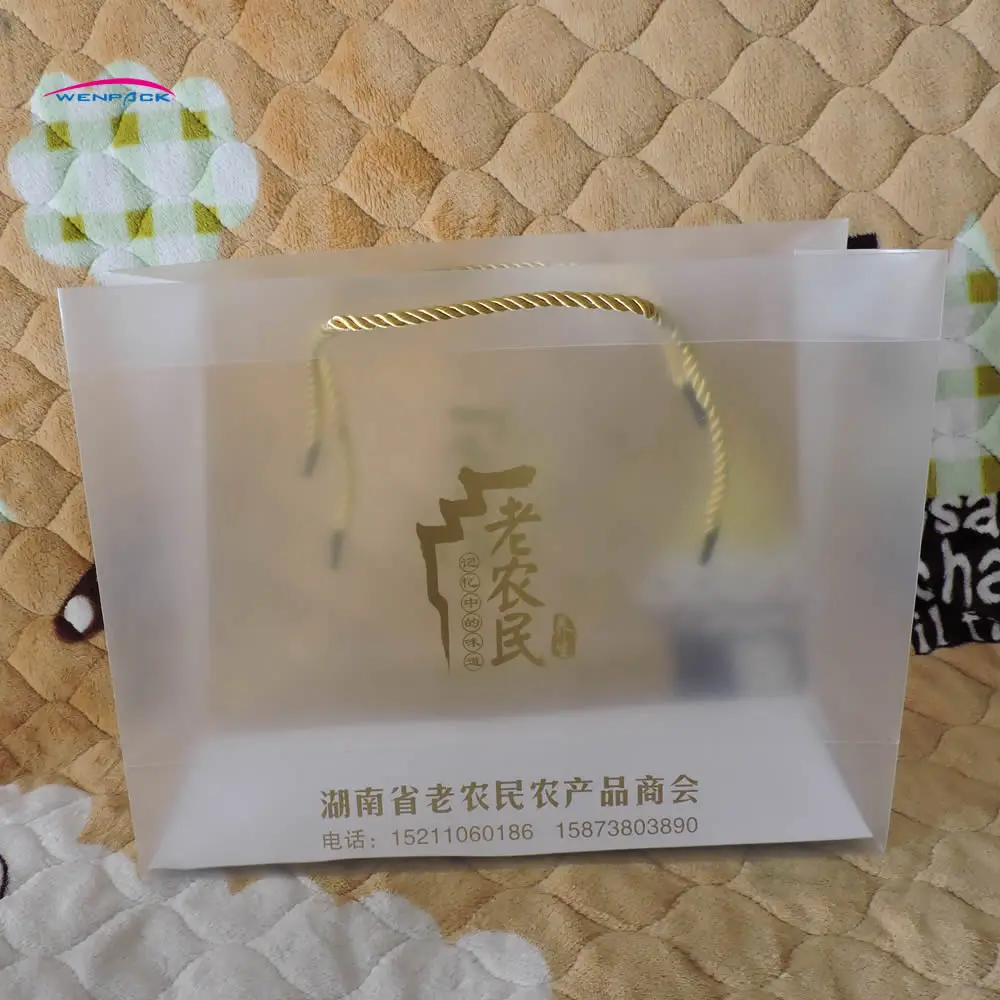custom printed shopping frosted pp gift bag/plastic packaging pvc bag for garment/printed LOGO promotion bag/40x30x15cm
custom printed shopping frosted pp gift bag/plastic packaging pvc bag for garment/printed LOGO promotion bag/40x30x15cm