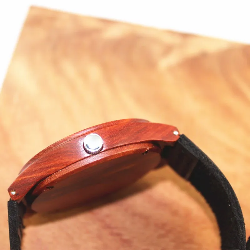 Natural Bamboo Wood Watch With Genuine Cowhide Leather Luxury Customed Wooden Watches with Paper Gift Box Fashion Watch
Natural Bamboo Wood Watch With Genuine Cowhide Leather Luxury Customed Wooden Watches with Paper Gift Box Fashion Watch