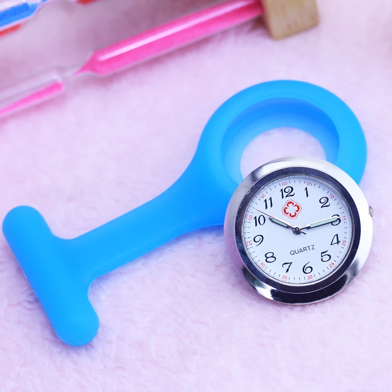 2022 cyd women men doctor nurse brooch hanging watches silicone quartz pocket watches boys girls Luminous hands electronic clock
2022 cyd women men doctor nurse brooch hanging watches silicone quartz pocket watches boys girls Luminous hands electronic clock