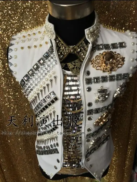 Free shipping Mens new Performance Vest Male Nightclub singer fashion stage costume Man Brand Hip Hop Sleeveless Vests Jacket
Free shipping Mens new Performance Vest Male Nightclub singer fashion stage costume Man Brand Hip Hop Sleeveless Vests Jacket