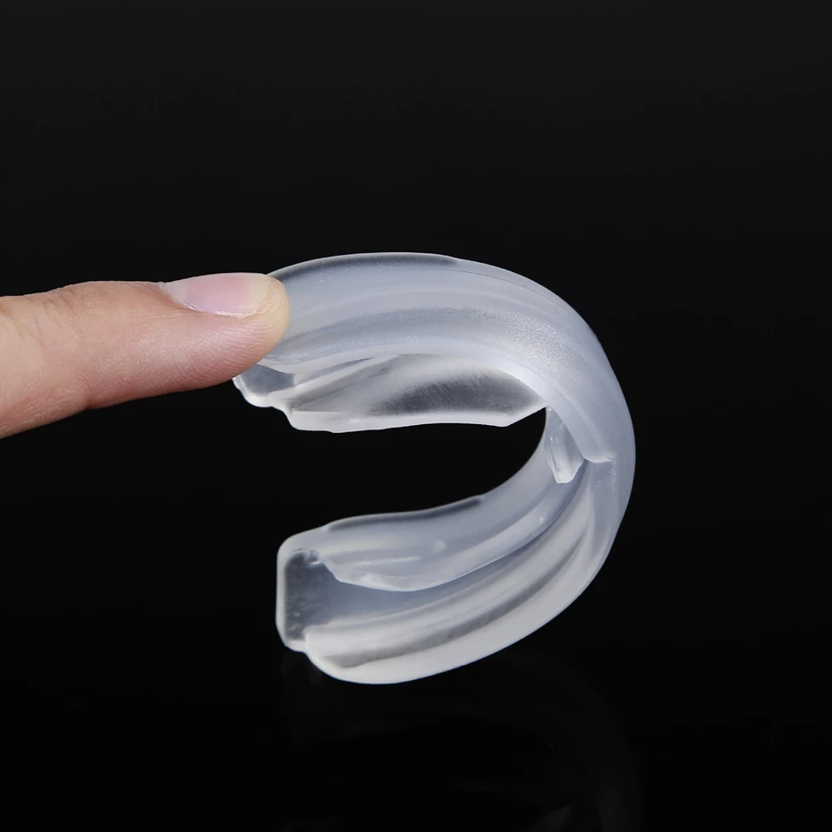 YINGTOUMAN 10pcs/lot EVA Mouthguard Sport Safety Teeth Guard Teeth Protector Boxing Mouth Guard Football Basketball Muay Thai
YINGTOUMAN 10pcs/lot EVA Mouthguard Sport Safety Teeth Guard Teeth Protector Boxing Mouth Guard Football Basketball Muay Thai