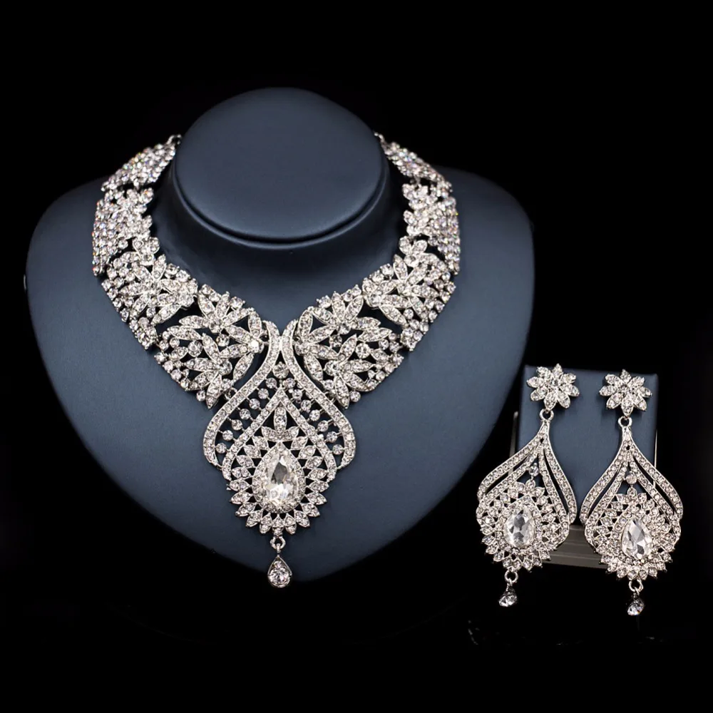 2017 New Fashion Trendy Nigerian Wedding African Beads Jewelry Sets Crystal Necklace Set Party Wedding Dubai Jewelry Set
2017 New Fashion Trendy Nigerian Wedding African Beads Jewelry Sets Crystal Necklace Set Party Wedding Dubai Jewelry Set