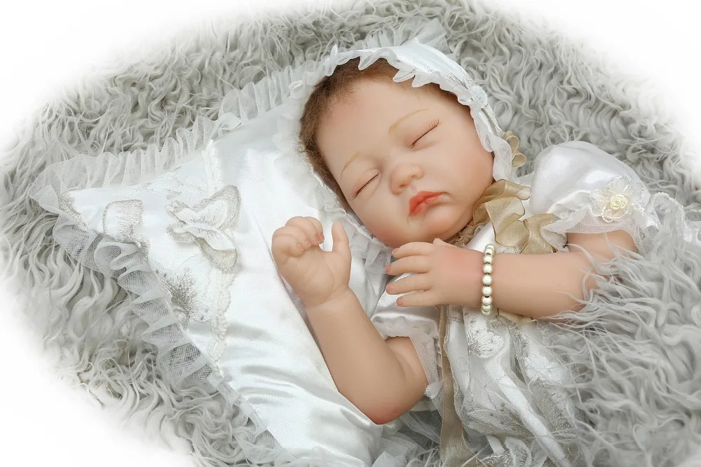 22" baby doll toys silicone reborn babies white lace dress with pillow children lover gift dolls bonecas
22" baby doll toys silicone reborn babies white lace dress with pillow children lover gift dolls bonecas