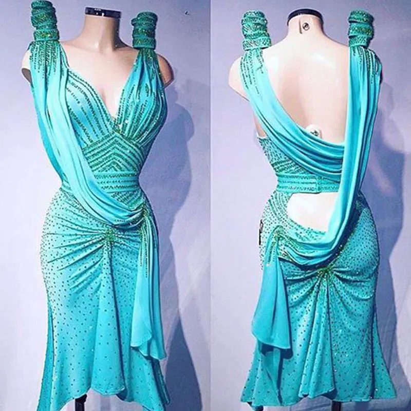 latin dance dress women Sexy backless latin dance dress blue Rhinestone Sequins ballroom dance dress tango Rumba Cha Cha dress
latin dance dress women Sexy backless latin dance dress blue Rhinestone Sequins ballroom dance dress tango Rumba Cha Cha dress
