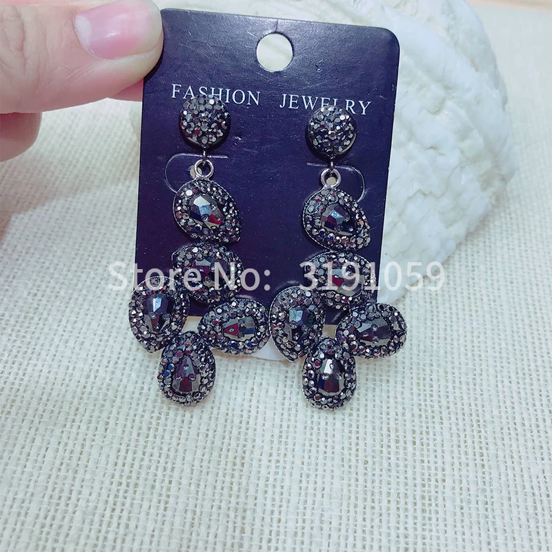 New fashion atmosphere delicate micro - set ultra - fairy temperament long crystal earrings
New fashion atmosphere delicate micro - set ultra - fairy temperament long crystal earrings