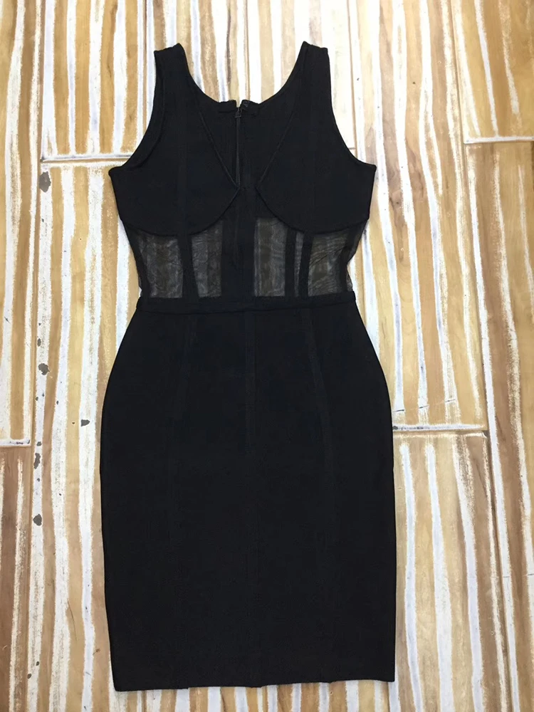 2019 New Women black v neck off shoulder sleeveless Bandage Dress Bodycon Cut Out Sexy Celebrity evening Party Dress
2019 New Women black v neck off shoulder sleeveless Bandage Dress Bodycon Cut Out Sexy Celebrity evening Party Dress