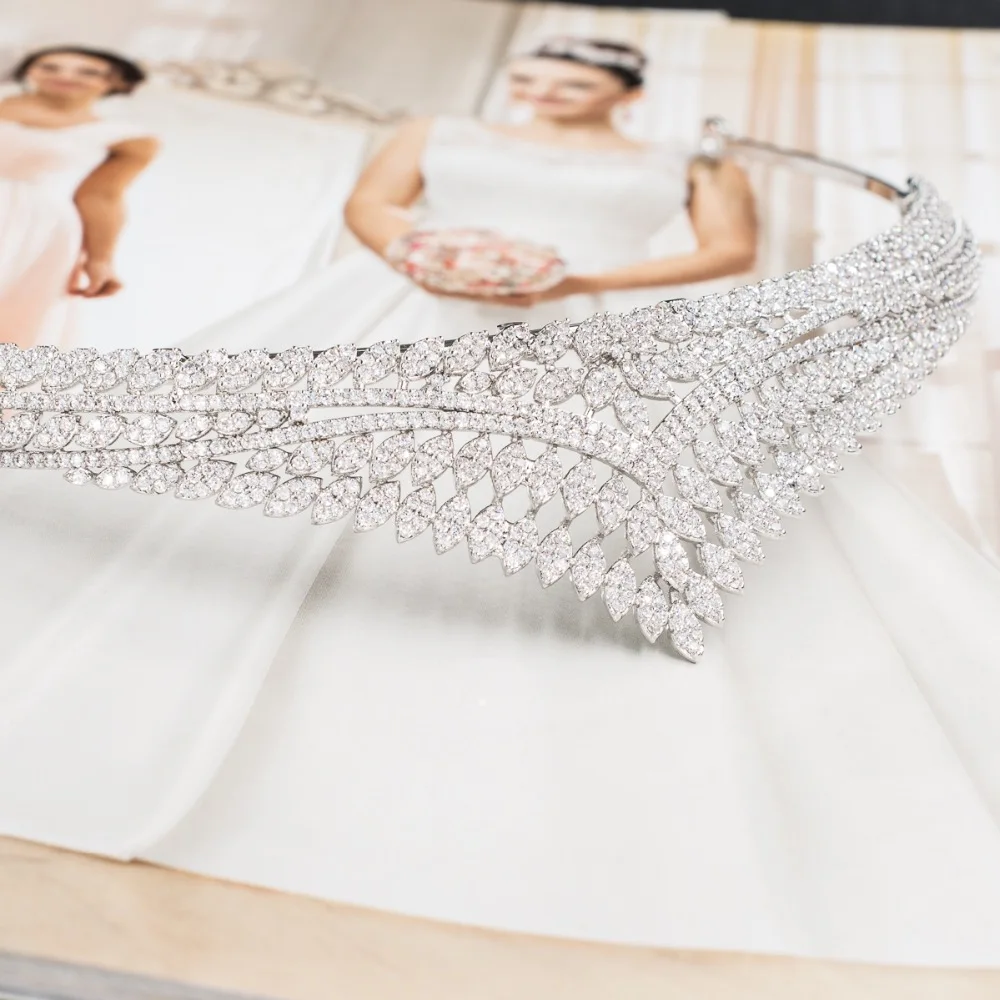 Classic CZ Cubic Zirconia Wedding Bridal Tiara Diadem Crown Women Party Hair Jewelry Accessories CH10144
Classic CZ Cubic Zirconia Wedding Bridal Tiara Diadem Crown Women Party Hair Jewelry Accessories CH10144