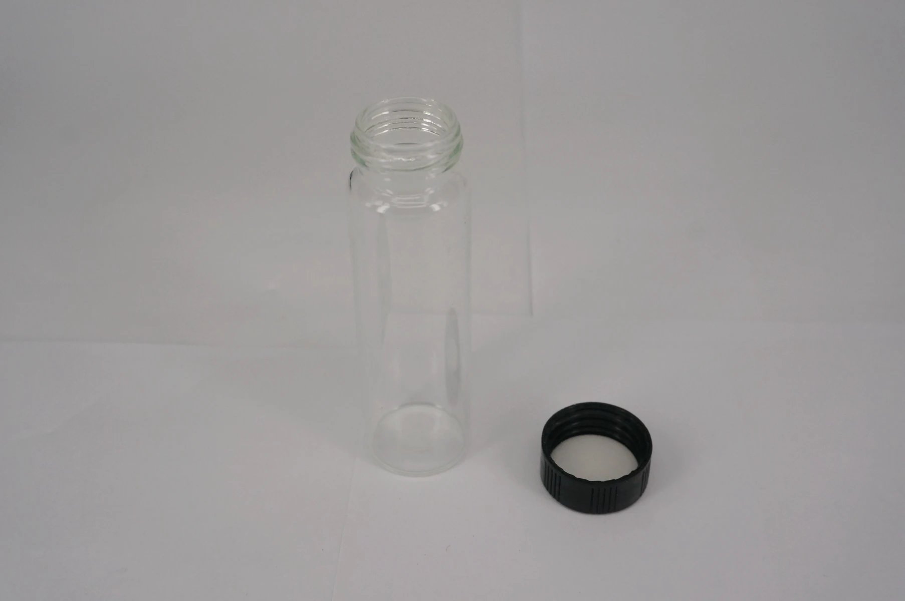 

5pcs 5ml Clear Glass Seal Bottle Reagent Bottle Sample Vials Plastic Lid Screw Cap Screw On Cover