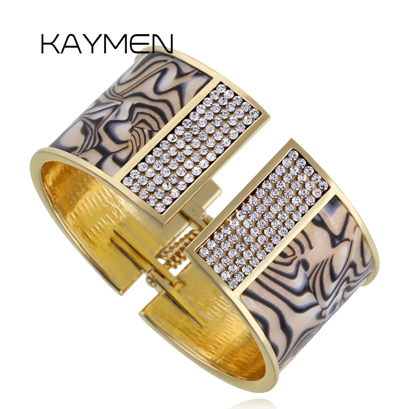 KAYMEN New Unique Design Especial Stripe Print Statement Bangle Golden Rhinestones Cuff Bracelet for Women Girls Drop-shipping
KAYMEN New Unique Design Especial Stripe Print Statement Bangle Golden Rhinestones Cuff Bracelet for Women Girls Drop-shipping