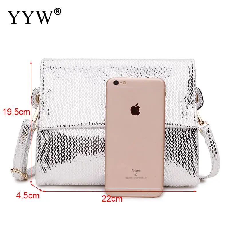 PU Leather Crossbody Bag Hot Selling embossing soft surface with Polyester Square Shape snakeskin pattern
PU Leather Crossbody Bag Hot Selling embossing soft surface with Polyester Square Shape snakeskin pattern