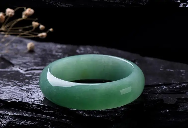 Drop shipping High Quality Natural Green DONGLING jades Bangles Bracelets Round Bangles Gift for Fashion Elegant Women Jewelry
Drop shipping High Quality Natural Green DONGLING jades Bangles Bracelets Round Bangles Gift for Fashion Elegant Women Jewelry