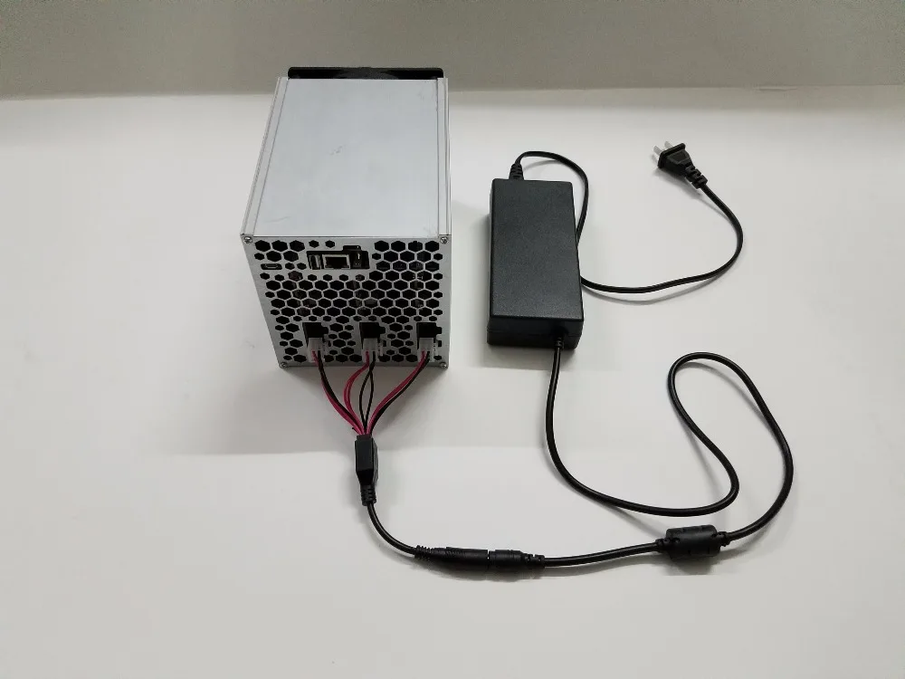 CryptoNight and CryptoNight Lite Miner Baikal Giant N 20-40KH/s 60W high profits low noise can mine more than 10 kinds coins
CryptoNight and CryptoNight Lite Miner Baikal Giant N 20-40KH/s 60W high profits low noise can mine more than 10 kinds coins