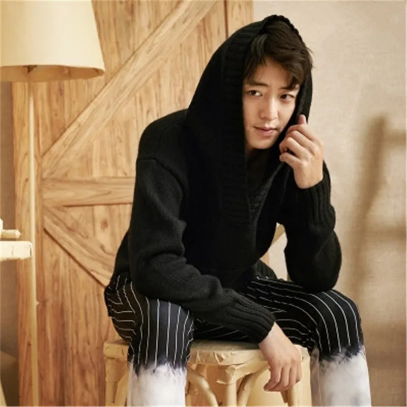 new fashion 100% hand made pure wool hooded knit men solid H-straight loose pullover sweater one&over size
new fashion 100% hand made pure wool hooded knit men solid H-straight loose pullover sweater one&over size