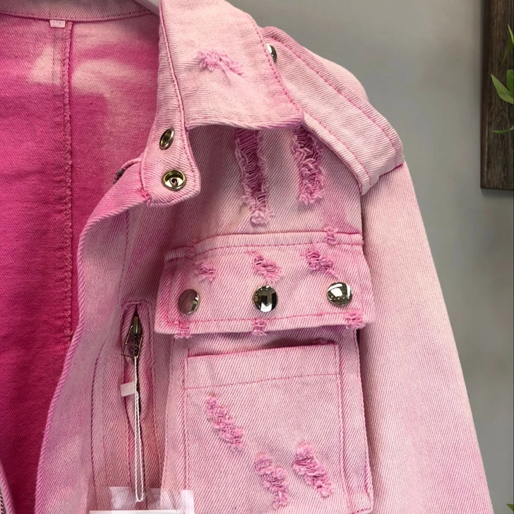 Dyeing printed Multi-pockets Denim jackets female fashion Personality graffiti rivet beading jacket was thin outerwear wq1686
Dyeing printed Multi-pockets Denim jackets female fashion Personality graffiti rivet beading jacket was thin outerwear wq1686