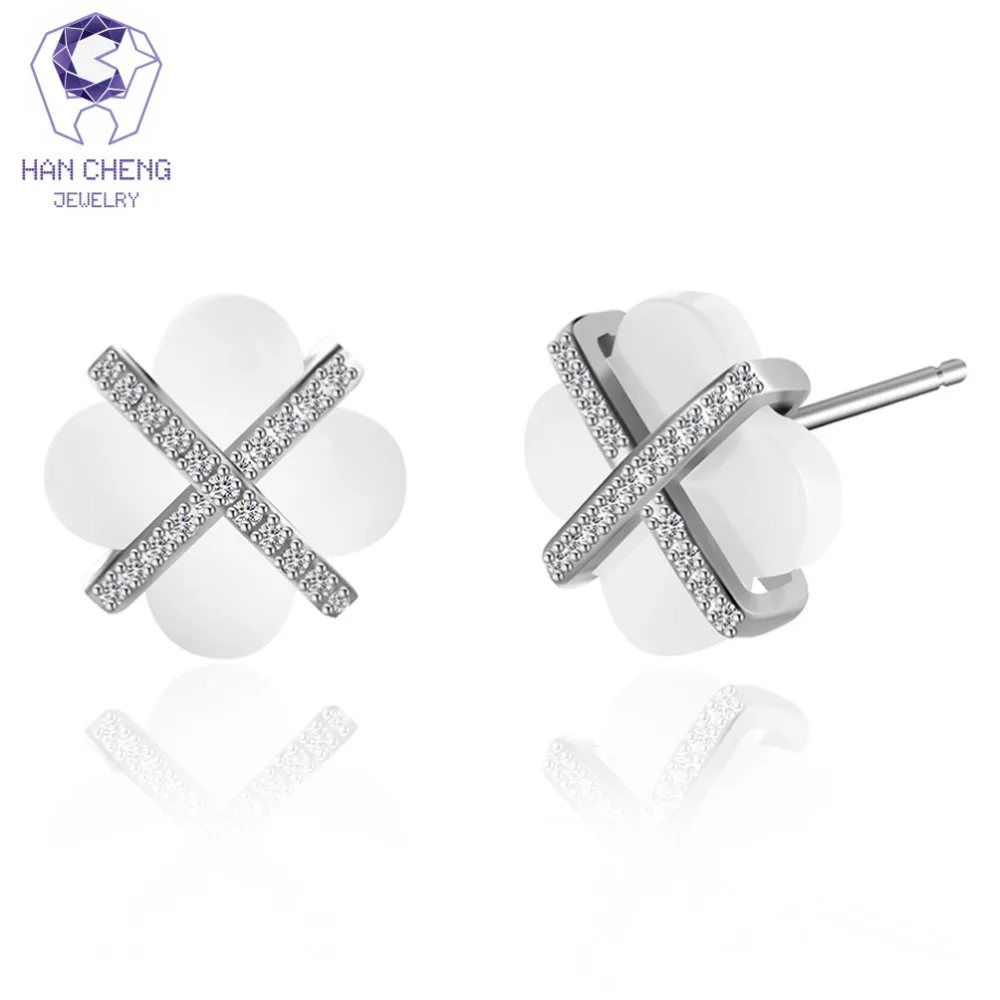 HanCheng New Fashion Golden Nail AAA Zircon Cross Clover Ceramic Stud Earrings For Women Jewelry bijoux brincos
HanCheng New Fashion Golden Nail AAA Zircon Cross Clover Ceramic Stud Earrings For Women Jewelry bijoux brincos