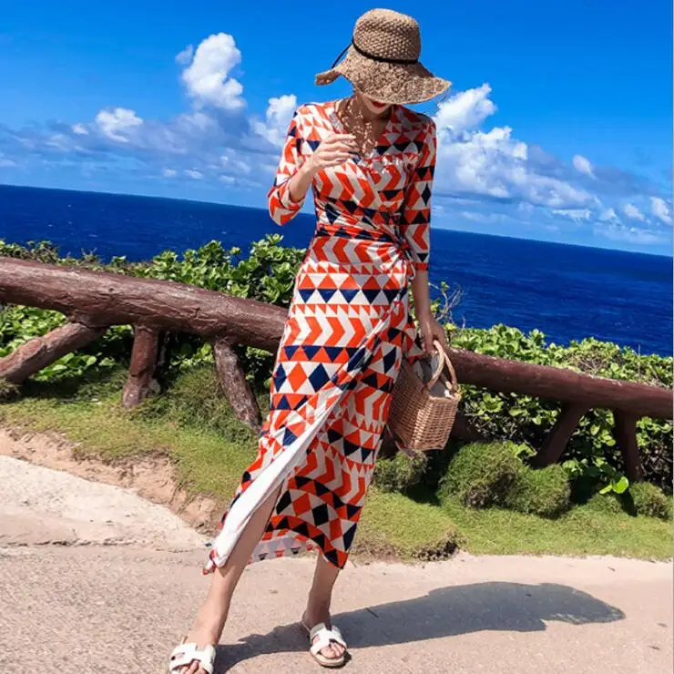 Artfeel Autumn Holiday Style Vintage dress Women Boho Longuette Print Summer Beach Slim Lady Braces dress S-XXL
Artfeel Autumn Holiday Style Vintage dress Women Boho Longuette Print Summer Beach Slim Lady Braces dress S-XXL