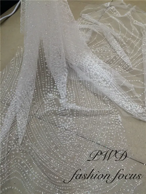 Shiny diamond glitter mesh fabric wedding gown dress crystal white glued glitter trend sparkling fabric for sewing DIY
Shiny diamond glitter mesh fabric wedding gown dress crystal white glued glitter trend sparkling fabric for sewing DIY
