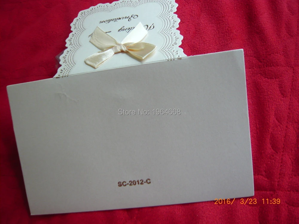 wedding invitation card -- customised printing luxury marriage Paper Card laser cut type cards with a ribbon 100pcs/lot
wedding invitation card -- customised printing luxury marriage Paper Card laser cut type cards with a ribbon 100pcs/lot
