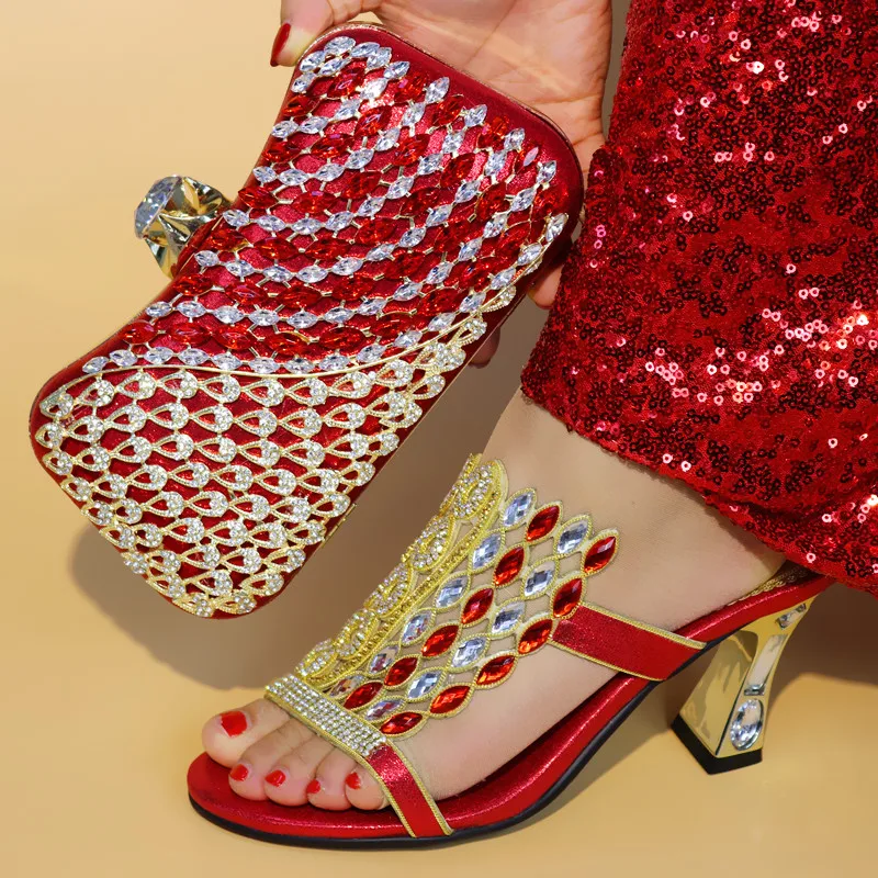 Wonderful red women pumps match handbag set with nice big crystal decoration african shoes and bag for party dress V0745
Wonderful red women pumps match handbag set with nice big crystal decoration african shoes and bag for party dress V0745