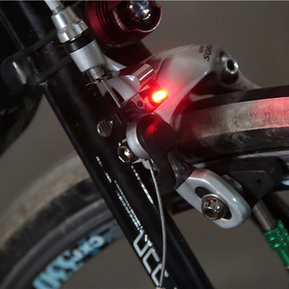 DEHAIW Bike Brake Light Cycling Led Light Mountain Bike V-shape Brake Light Red High Intensity Rear Fits On Any Road Bikes
DEHAIW Bike Brake Light Cycling Led Light Mountain Bike V-shape Brake Light Red High Intensity Rear Fits On Any Road Bikes