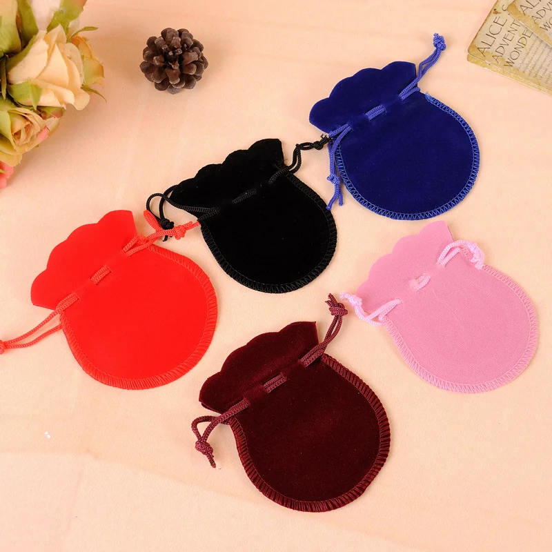 50pcs/lot 7x9cm Gourd Jewelry Bags Pouch 5Colors In Stock Small Velvet Drawstring Bags For Gifts Can Custom Logo
50pcs/lot 7x9cm Gourd Jewelry Bags Pouch 5Colors In Stock Small Velvet Drawstring Bags For Gifts Can Custom Logo