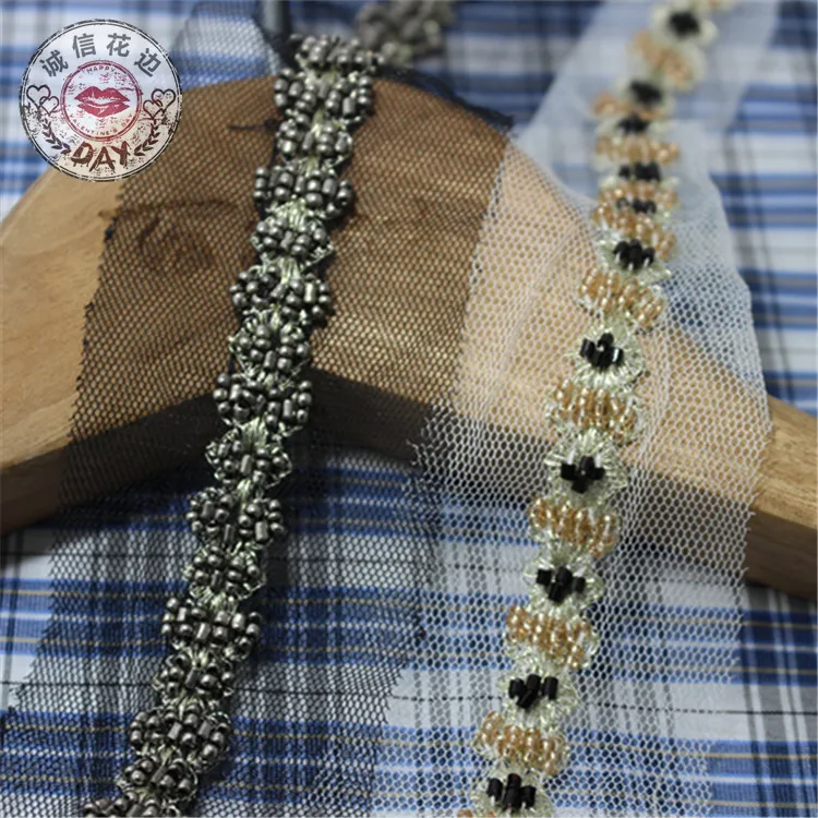 2Yards/Lot 1.3cm Pearl Beaded Lace Trim Vintage Mesh Fabric Paillette Chemical Lace Wedding Dress Dentelle Ruban Applique
2Yards/Lot 1.3cm Pearl Beaded Lace Trim Vintage Mesh Fabric Paillette Chemical Lace Wedding Dress Dentelle Ruban Applique