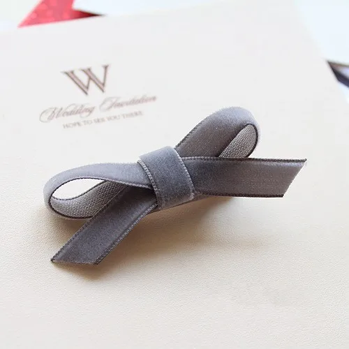 20pcs ins Fashion Cute Velvet Bow Hairpins Solid Bowknot Hair Clips Princess Headwear Boutique Hair Accessories Hair Accessories
20pcs ins Fashion Cute Velvet Bow Hairpins Solid Bowknot Hair Clips Princess Headwear Boutique Hair Accessories Hair Accessories