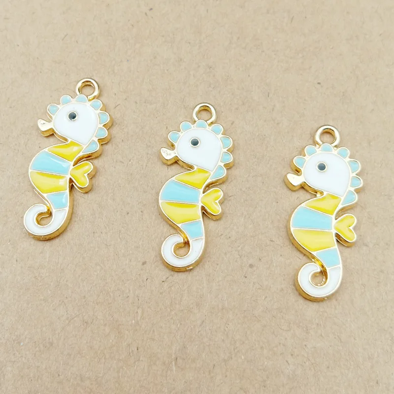 Wholesale 30pcs/Lot 25*11MM Gold Tone Plated Oil Drop Animal Sea Horse Charms Colorful DIy Jewelry Findings Enamel Pendants
Wholesale 30pcs/Lot 25*11MM Gold Tone Plated Oil Drop Animal Sea Horse Charms Colorful DIy Jewelry Findings Enamel Pendants