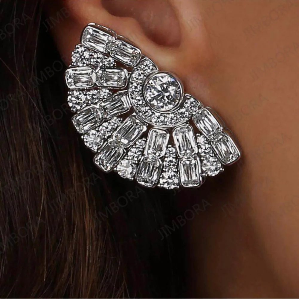 Unique Semicircle Pierced Full Cubic Zirconia Stud Earrings For Bridal Engagement Earrings Jewelry
Unique Semicircle Pierced Full Cubic Zirconia Stud Earrings For Bridal Engagement Earrings Jewelry