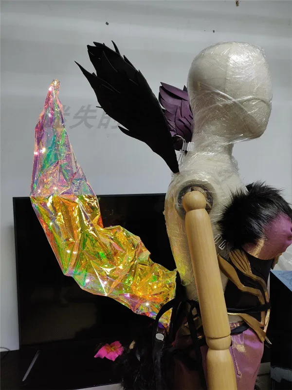 Hot Sale!!!The Hot Game LOL KDA The Nine-Tail Fox Ahri Tail Prop LED Luminous Free Shipping
Hot Sale!!!The Hot Game LOL KDA The Nine-Tail Fox Ahri Tail Prop LED Luminous Free Shipping