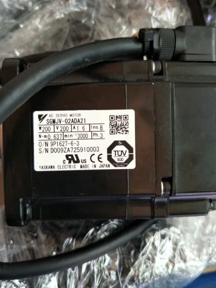 

Servo motor SGMJV-02ADA21 , Used one , 90% appearance new , 3 months warranty , fast shipping