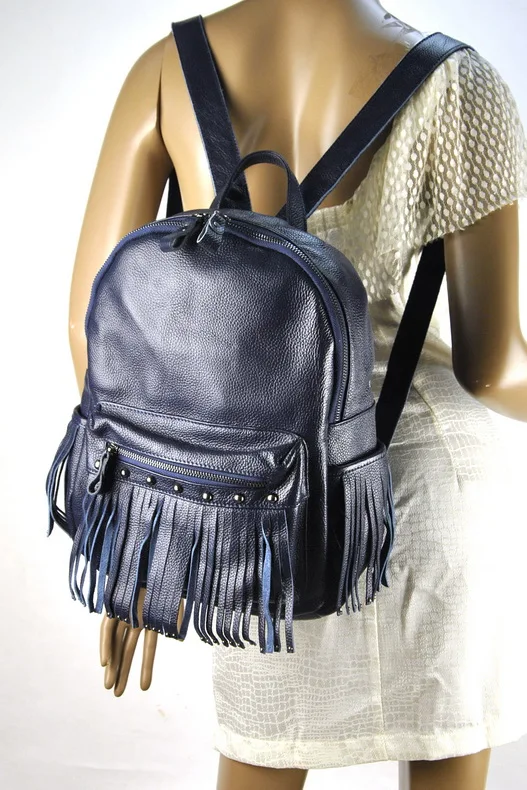 Женский рюкзак из натуральной кожи с бахромой и в стиле панк-рок модная
