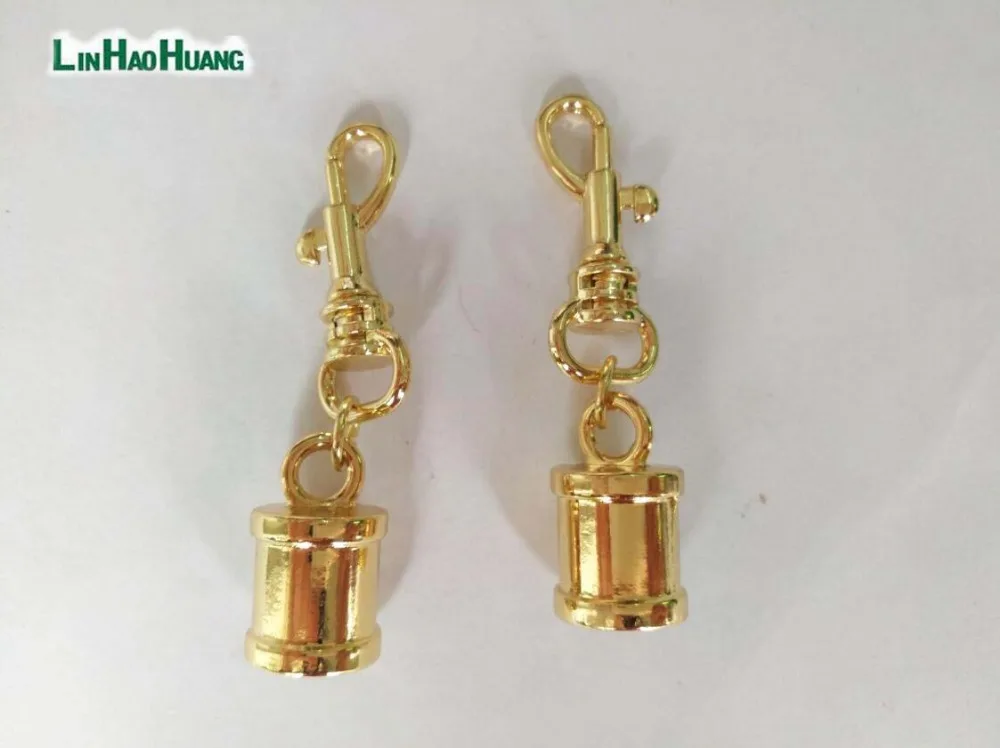 2017 Hot Sale Keychain High Quality Gold Tone Color Zinc Alloy Key Chains & Key Rings 55*9.5mm 20pcs/lot 2017010901
2017 Hot Sale Keychain High Quality Gold Tone Color Zinc Alloy Key Chains & Key Rings 55*9.5mm 20pcs/lot 2017010901