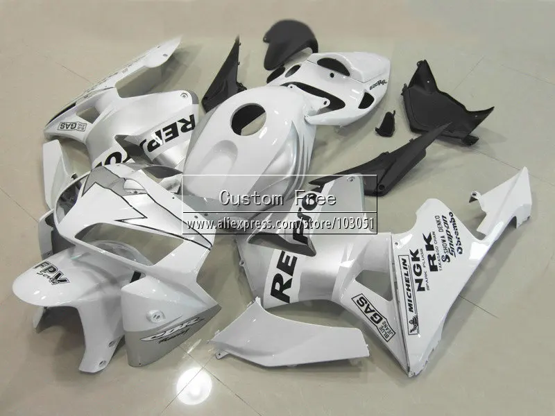 Motorcycle Injection fairings set for Honda repsol CBR 600 RR fairing 2005 2006 CBR 600RR CBR600RR 05 06 white silver bodykit
Motorcycle Injection fairings set for Honda repsol CBR 600 RR fairing 2005 2006 CBR 600RR CBR600RR 05 06 white silver bodykit