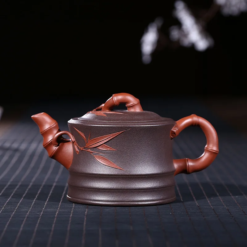 clay pot genuine famous artisan hand-made raw ore Purple mud double-color bamboo section pot Kungfu Teapot Tea Set
clay pot genuine famous artisan hand-made raw ore Purple mud double-color bamboo section pot Kungfu Teapot Tea Set