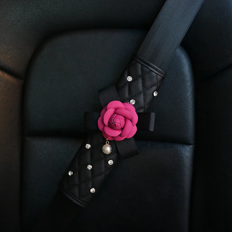 Аксессуары для интерьера автомобиля в виде цветка розы камелии, кожаный чехол для рулевого колеса с кристаллами, чехол для рулевого колеса с ручным тормозом, комплекты ремней безопасности
Аксессуары для интерьера автомобиля в виде цветка розы камелии, кожаный чехол для рулевого колеса с кристаллами, чехол для рулевого колеса с ручным тормозом, комплекты ремней безопасности