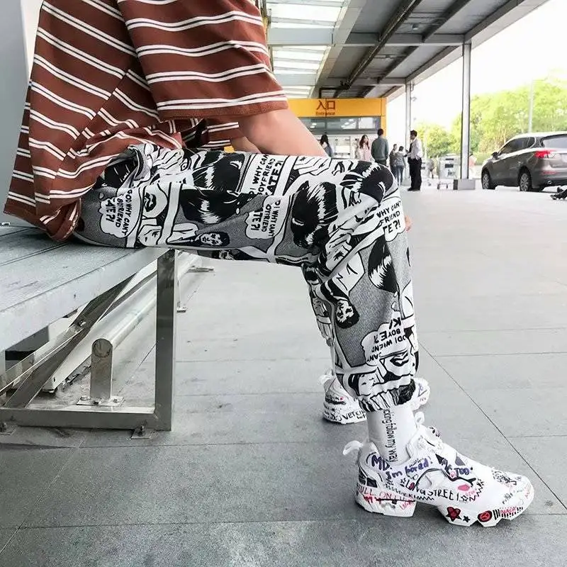 2019 Hip Hop Pants Graphic Print Pencil Pants Men Elastic Waist Track Pants Trousers Mens Womens Fashion Joggers Sweatpants
2019 Hip Hop Pants Graphic Print Pencil Pants Men Elastic Waist Track Pants Trousers Mens Womens Fashion Joggers Sweatpants