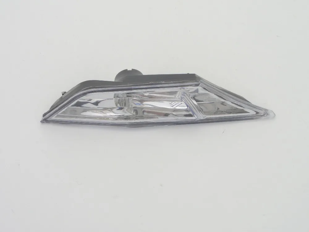 1 Pcs Clear Lens Side Marker Lamp Turn Signal Light Right Side For Honda Civic Sedan 2016-2017
1 Pcs Clear Lens Side Marker Lamp Turn Signal Light Right Side For Honda Civic Sedan 2016-2017