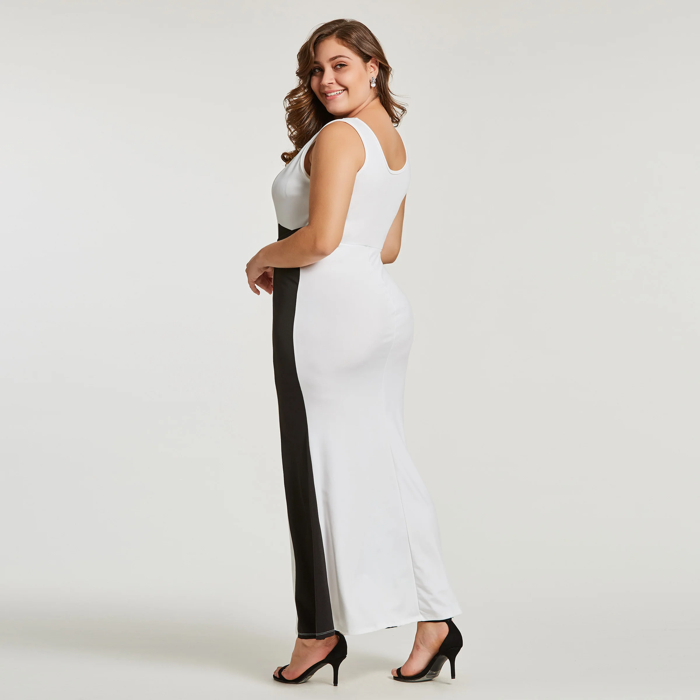 Evening Plus Size Dress Women Summer Sleeveless Deep V Cross Belt Robe Streetwear Party Sheath Long Clothes New Mermaid Vestidos
Evening Plus Size Dress Women Summer Sleeveless Deep V Cross Belt Robe Streetwear Party Sheath Long Clothes New Mermaid Vestidos