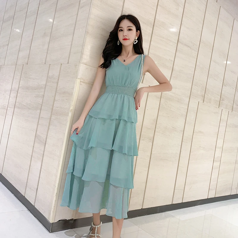 2019 Summer Dresses New Women V-neck Sleeveless Layer Ruffles Puff Dress Female Elegant Chiffon Tiered Dresses
2019 Summer Dresses New Women V-neck Sleeveless Layer Ruffles Puff Dress Female Elegant Chiffon Tiered Dresses