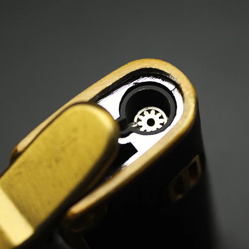 Leather Jet Lighter Gas Torch Turbo Lighter Gun Eagle Emboss Metal Windproof Cigar Pipe Lighter 1300 C Butane Gadgets For Man
Leather Jet Lighter Gas Torch Turbo Lighter Gun Eagle Emboss Metal Windproof Cigar Pipe Lighter 1300 C Butane Gadgets For Man