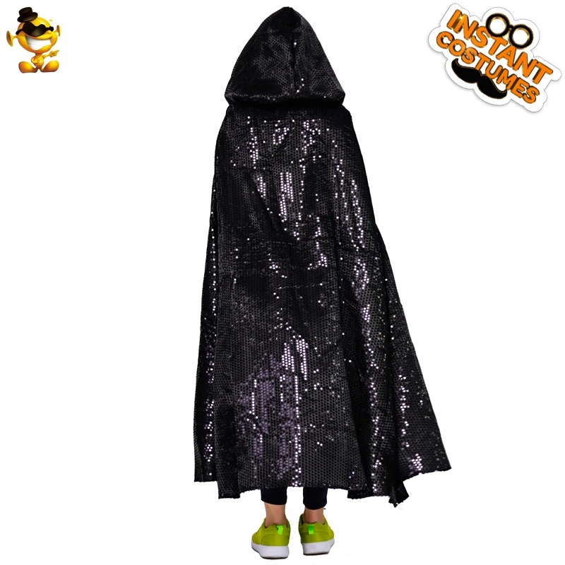DSPLAY Original Kids Black Cloak Costume Girls Dark Cool Long Cape Attached Hooded For Kids Halloween Cosplay Party
DSPLAY Original Kids Black Cloak Costume Girls Dark Cool Long Cape Attached Hooded For Kids Halloween Cosplay Party
