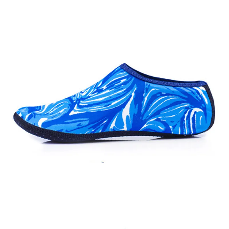 Unisex Couple Aqua Shoes Quick-Dry Breathable Thin Beach Shoes Dance Swim Surf Yoga Swimming Shoes for Men & Women
Unisex Couple Aqua Shoes Quick-Dry Breathable Thin Beach Shoes Dance Swim Surf Yoga Swimming Shoes for Men & Women