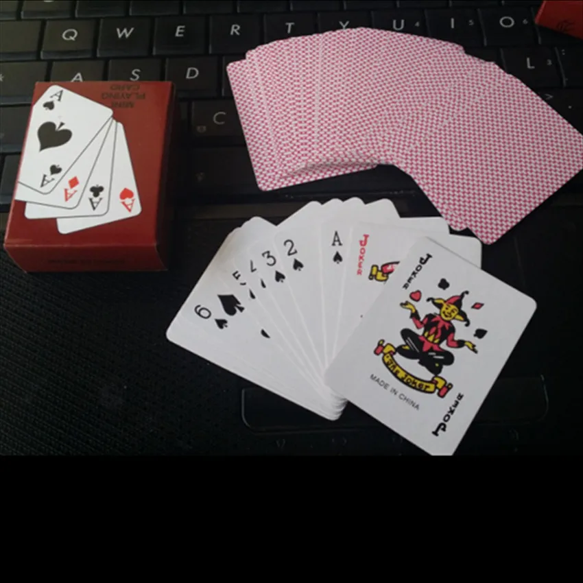 Playing Poker Cards Board Game Portable Mini Small Poker Gags toy or Travel Mini Size Pokers Interesting Playing Card Toy
Playing Poker Cards Board Game Portable Mini Small Poker Gags toy or Travel Mini Size Pokers Interesting Playing Card Toy