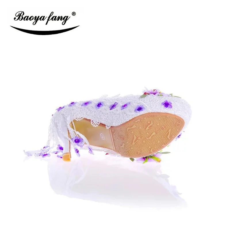 New arrival Flower Peep Toe women Wedding shoes Bride fashion platform shoes 12cm high heels shoes plus size 43 big size
New arrival Flower Peep Toe women Wedding shoes Bride fashion platform shoes 12cm high heels shoes plus size 43 big size