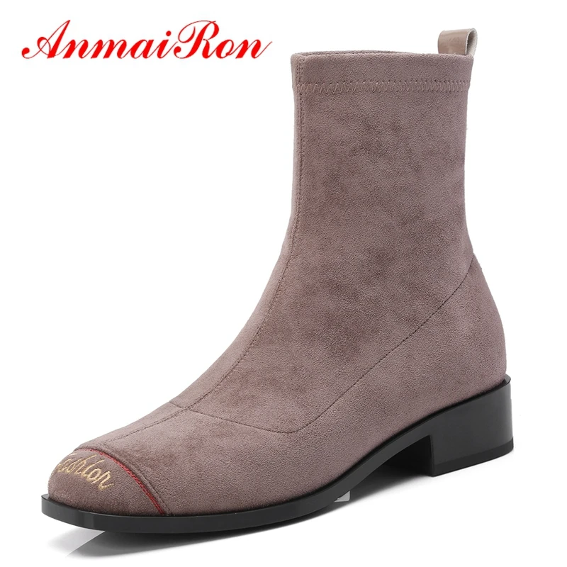 AnmaiRon 2018 Fashion Basic Square Toe Shoes Slip-On Ankle Boots Women Botas Mujer Boots Macvise 2018 Size 34-40 LY205
AnmaiRon 2018 Fashion Basic Square Toe Shoes Slip-On Ankle Boots Women Botas Mujer Boots Macvise 2018 Size 34-40 LY205