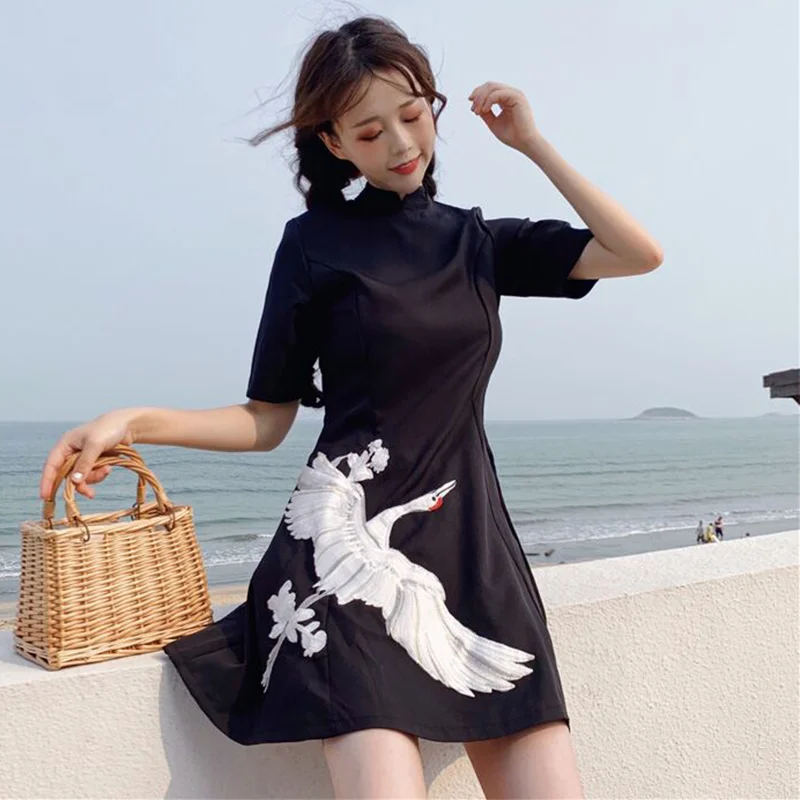 Mori Girl Student Women's 2019 Summer Vintage Embroidered High Waist A-line Dress Japanese Sweet Harajuku College Sweet Dress
Mori Girl Student Women's 2019 Summer Vintage Embroidered High Waist A-line Dress Japanese Sweet Harajuku College Sweet Dress